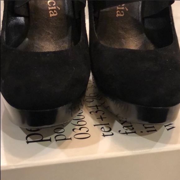 Pedro Garcia size 10 black heels - Picture 6 of 6